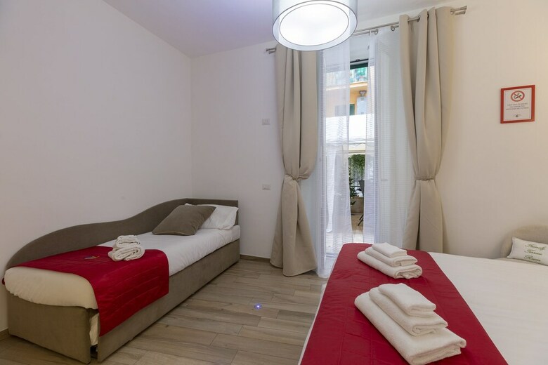 Hotel Flatinrome Trastevere Deluxe Rooms