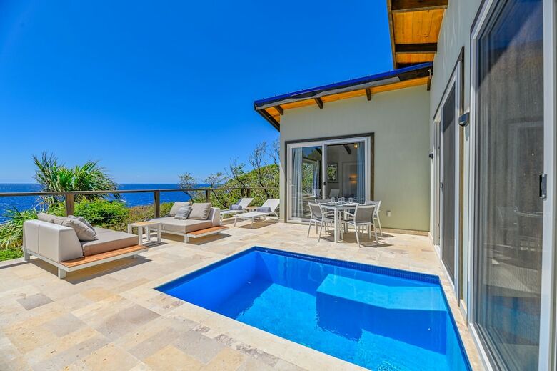 Villa Topaz