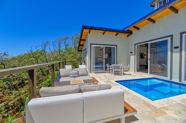 Villa Topaz