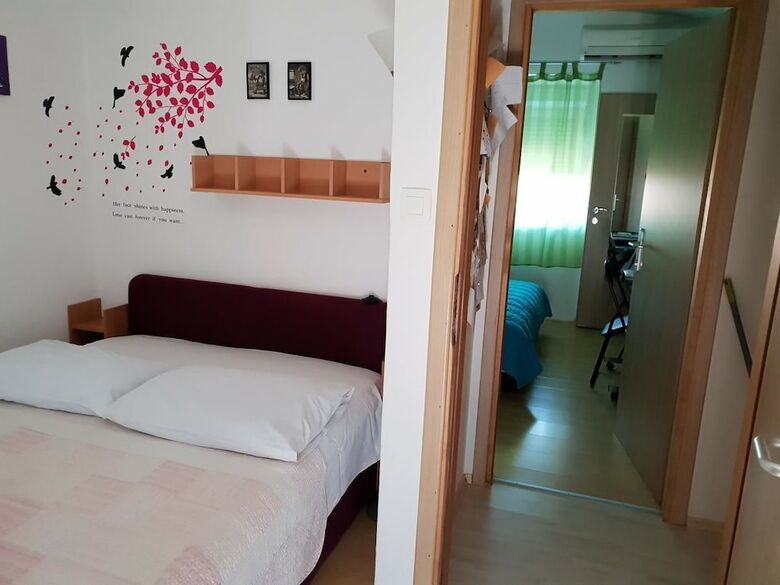 Hotel Guest House Roki & Diva - Adults Only