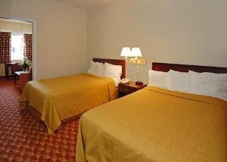 Hotel Quality Suites Bluebonnet Center