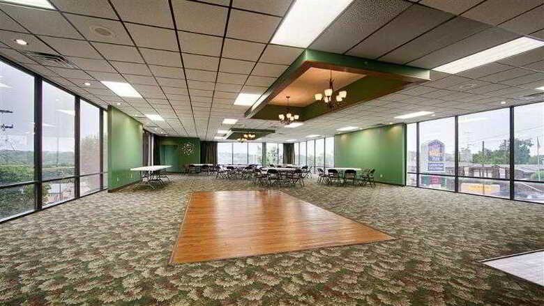 Hotel Best Western Plus Landing View Inn & Suites