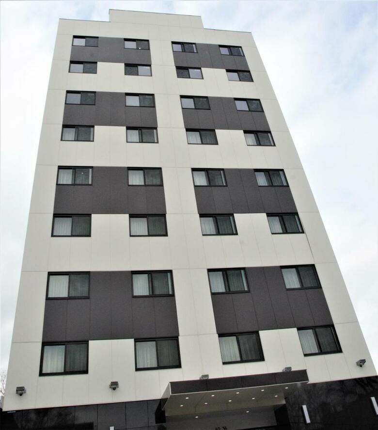 Lic Plaza Hotel