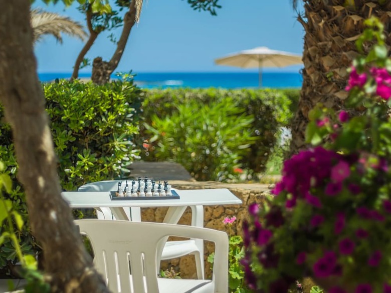 Pyrgos Beach Hotel Apartments