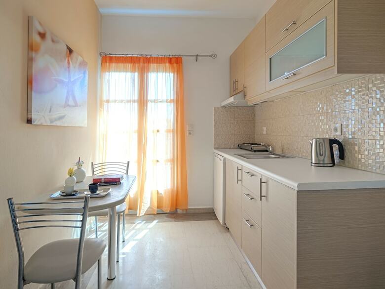 Pyrgos Beach Hotel Apartments