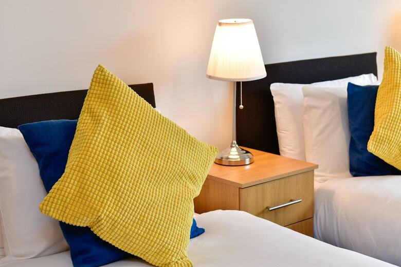 Apartamentos Just Stay Wales - Meridian Wharf