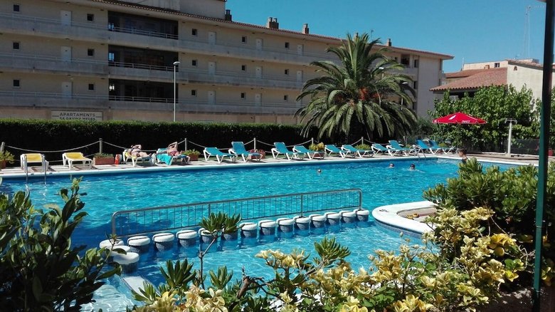 Payet Apartments 6-8 Personas