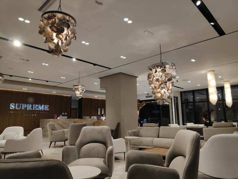 Supreme Hotel & Spa