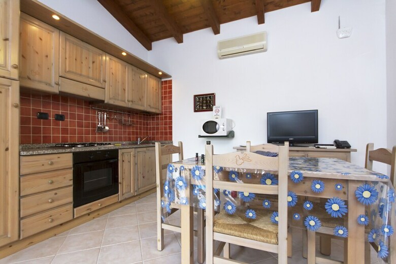 Podere Monte Sixeri Country Estate