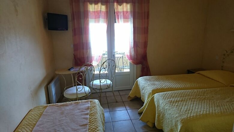 Hotel H�tel Restaurant Les Cavalets