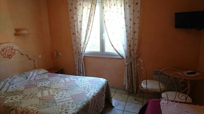 Hotel H�tel Restaurant Les Cavalets