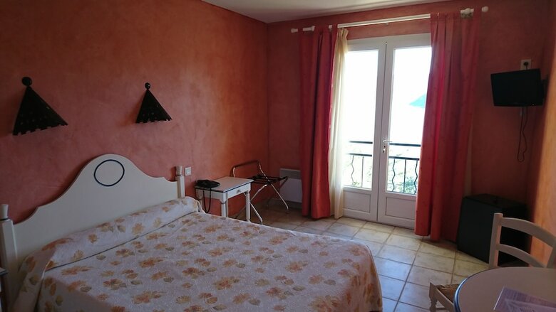 Hotel H�tel Restaurant Les Cavalets