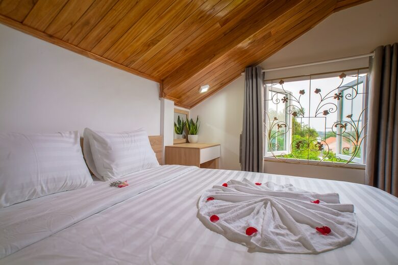 Hotel Truc Loc Villa