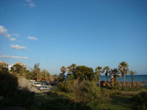 Apartamento Your Vacation Retreat Right On The Beach