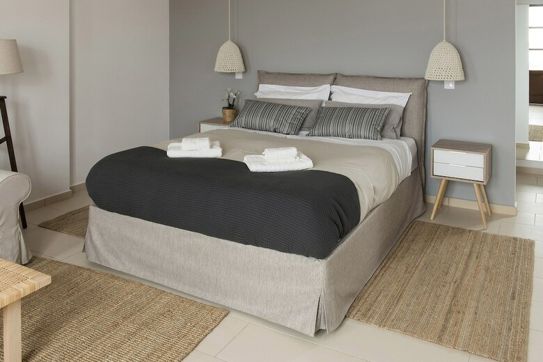 Apartamentos Syros Wellness Luxury Suites