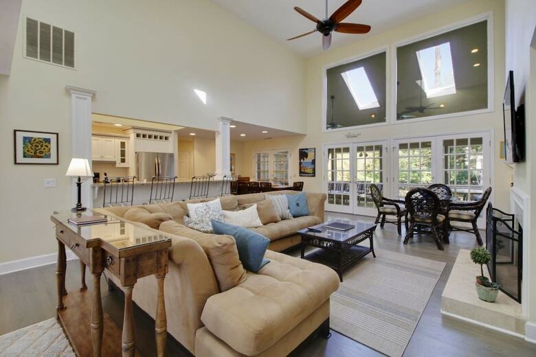 Shelley Court 7