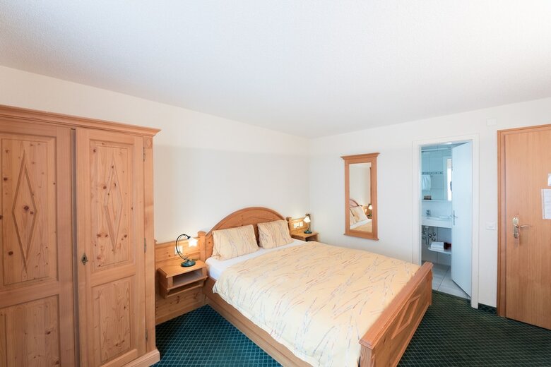 Hotel Grichting Und Badnerhof