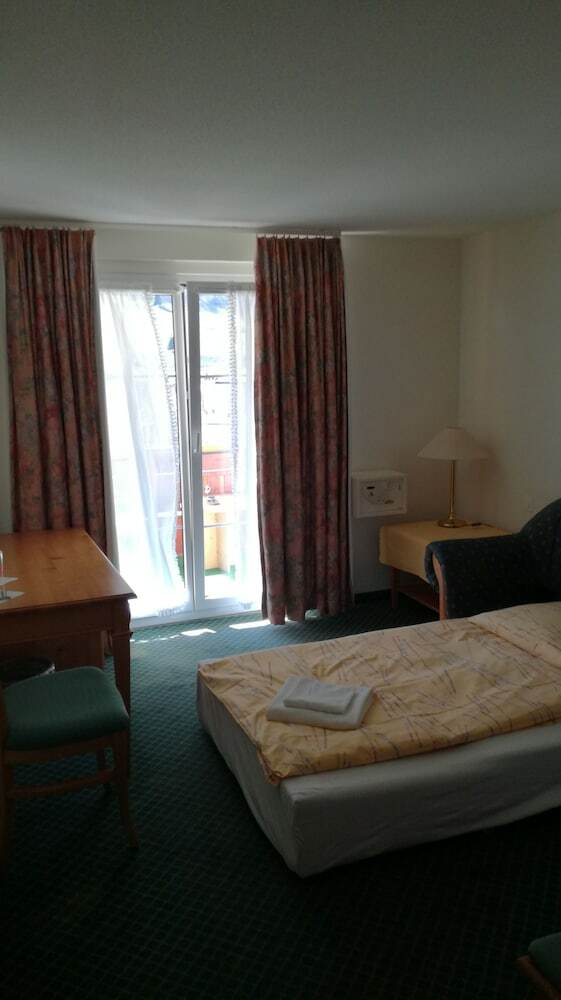 Hotel Grichting Und Badnerhof