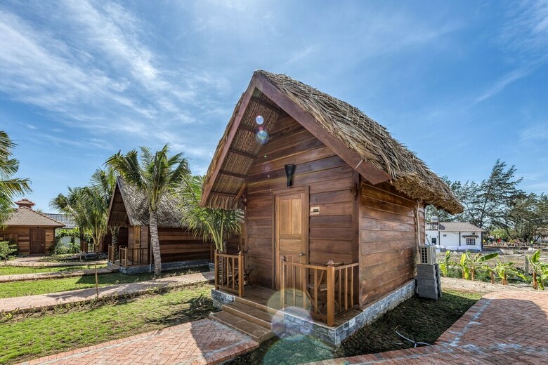 Hotel Honba Lagi Beach Resort