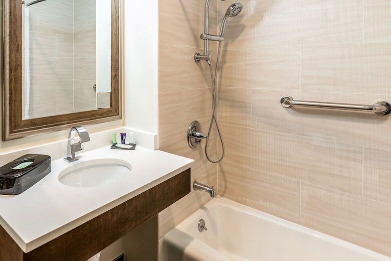 Posada Sleep Inn & Suites Near Jfk Air Train