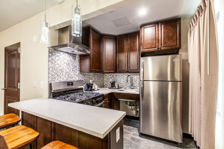 Posada Sleep Inn & Suites Near Jfk Air Train