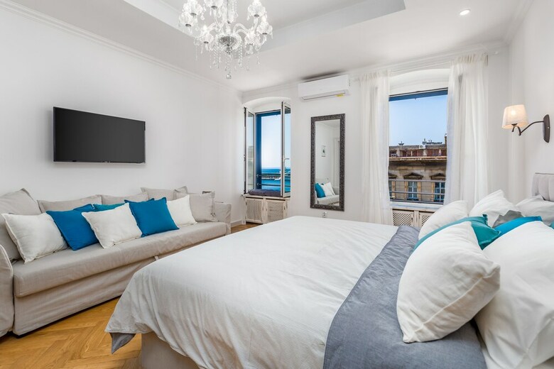 Luxury Apartment Karolina Riva