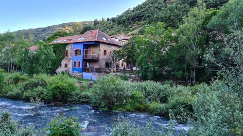 Hostal El Molino De La Roper�a