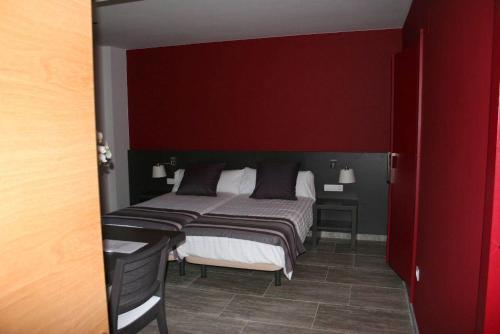 Hostal Restaurante Y Alojamiento Can Mach