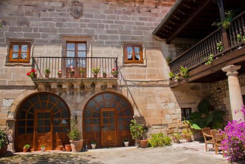 Hostal Casa Velarde