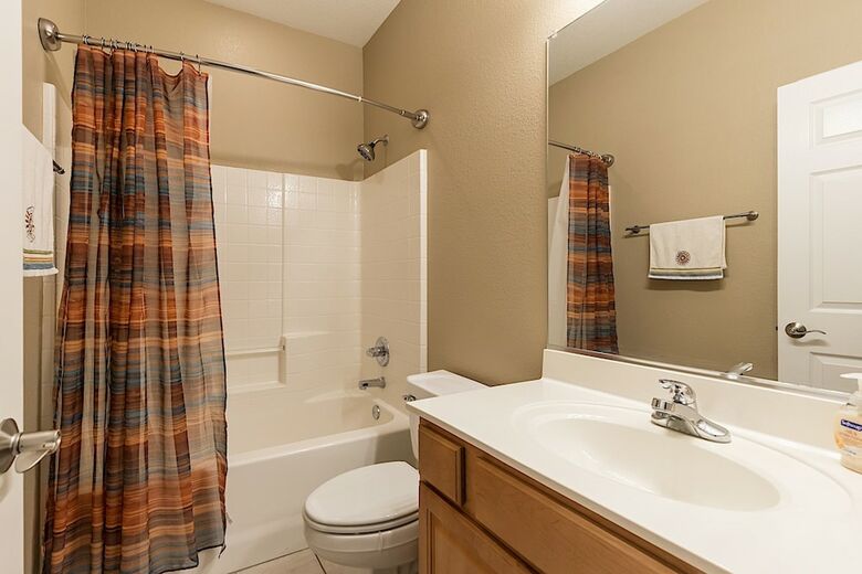 Ravenswood Retreat 3 Br By Casago