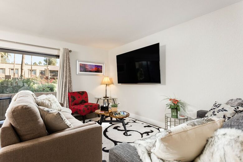 Via de Royal 2 Br By Casago