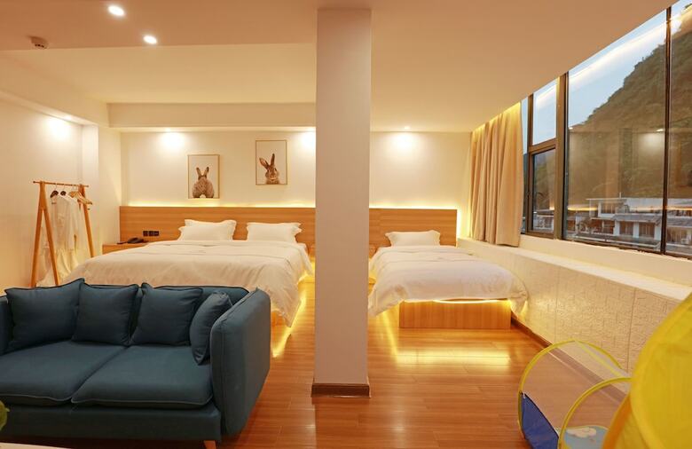Hotel Yangshuoyuesushuian