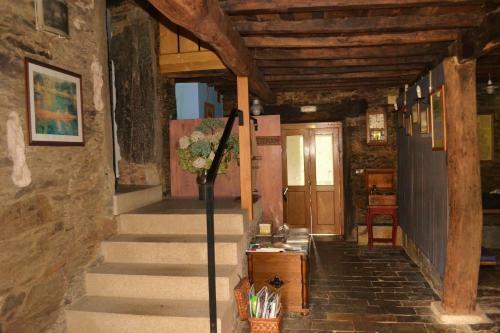 Hostal A Pena De Augasantas