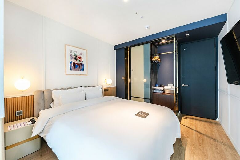 Hotel H Avenue Gwangalli Beach
