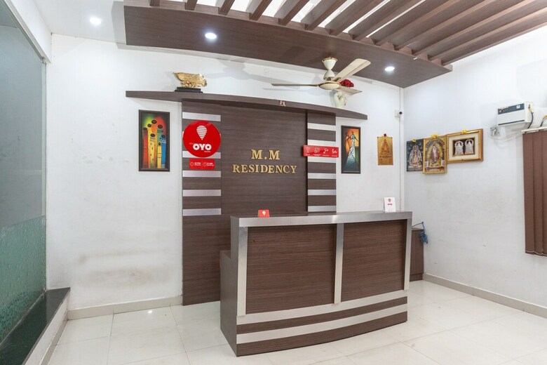 Hotel Oyo 5511 Mm Residency