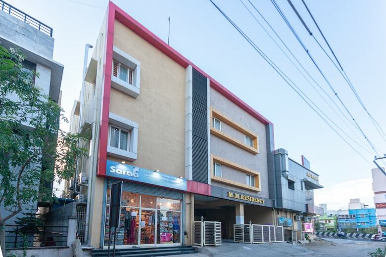 Hotel Oyo 5511 Mm Residency