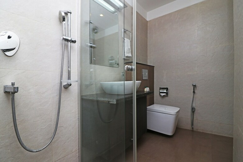 Oyo 4906 Hotel Lotus