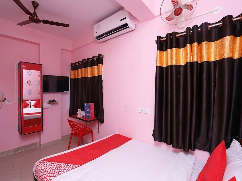 Hotel Oyo 24174 Sima Hospitality