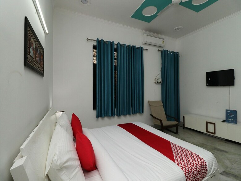 Hotel Oyo 28612 The Heaven Inn