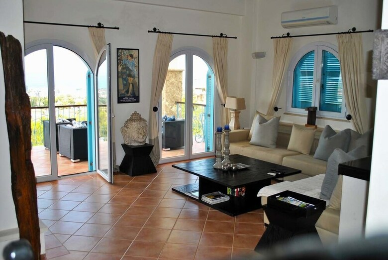Villa Alex By Amy Villas