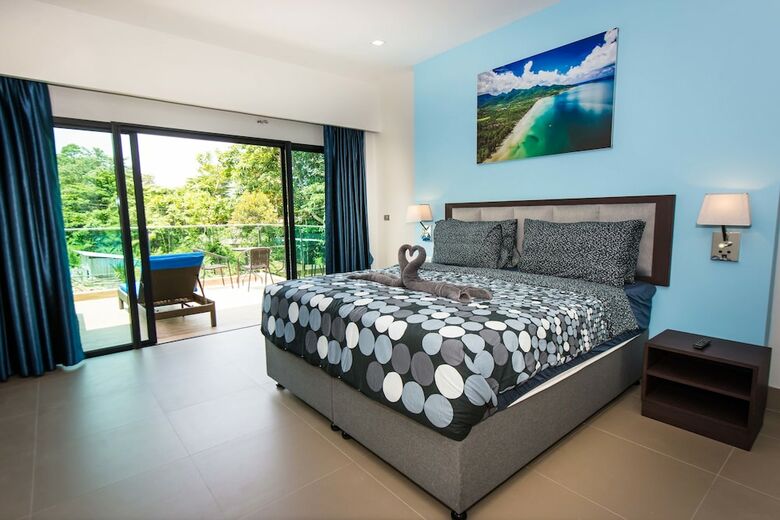 The Pearl Luxury Pool Villas