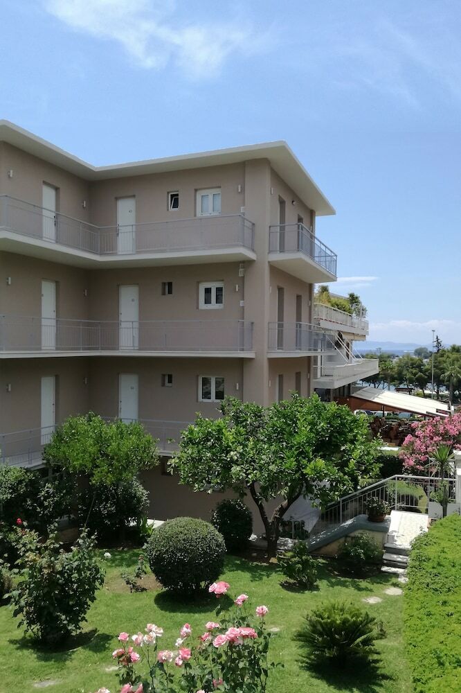 Hotel Lilly Seaside Homes