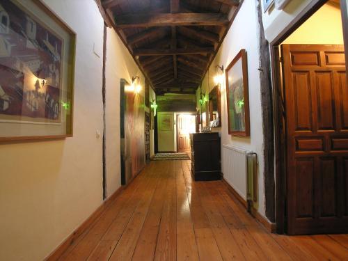 La Posada Del Pintor
