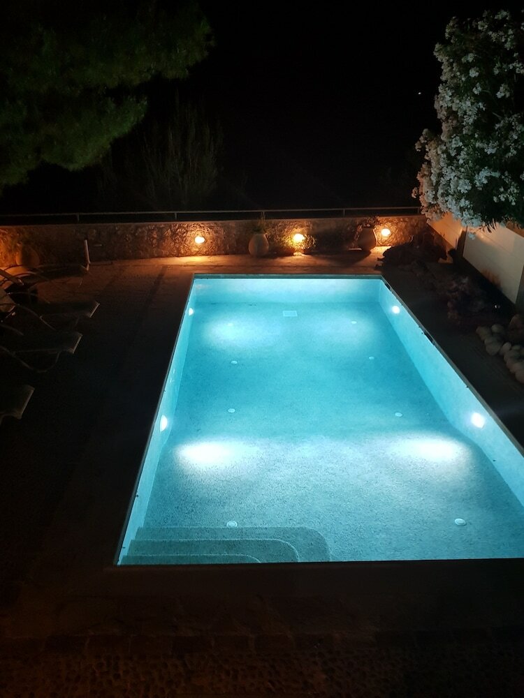Aparthotel Pleiades Luxury Apartments