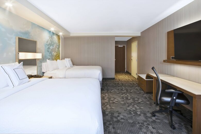Hotel Courtyard By Marriott St. Joseph Benton Harbor