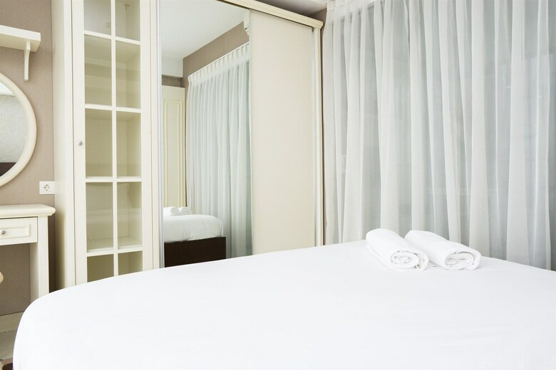 Luxurious 1br Dago Suites Apartment