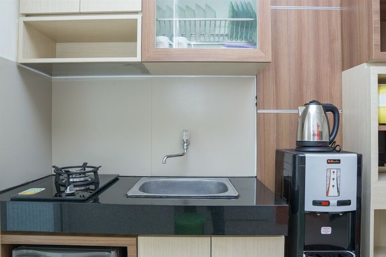 Pleasant 2br Apartment At Parahyangan Residence