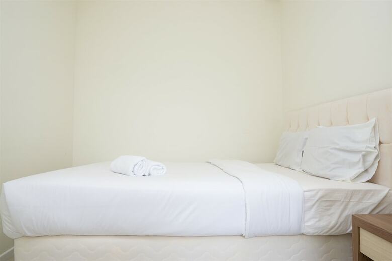 Pleasant 2br Apartment At Parahyangan Residence