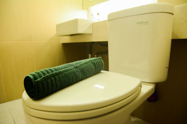 Simply Homey Studio Room At Gp Plaza Apartment