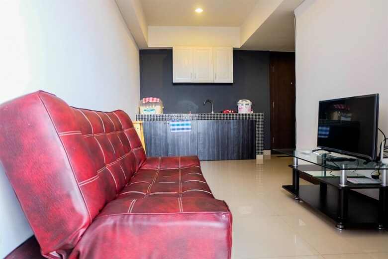 1br Apartment With Sofa Bed At The H Residence